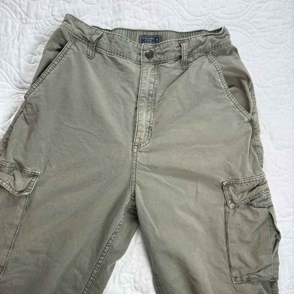 Abercrombie & Fitch Khaki Army Green Cargo Utility Jogger Pants Women Medium EUC - Picture 4 of 11